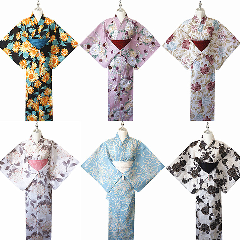 Ethnic Clothing & Online Fashion Store Khaadi Us - Nieuwe kimono-badjas in traditionele stijl, diverse